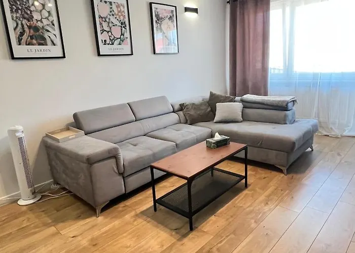 Apartment By Psie Pole *